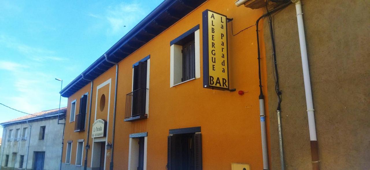 Albergue La Parada Reliegos Exterior photo